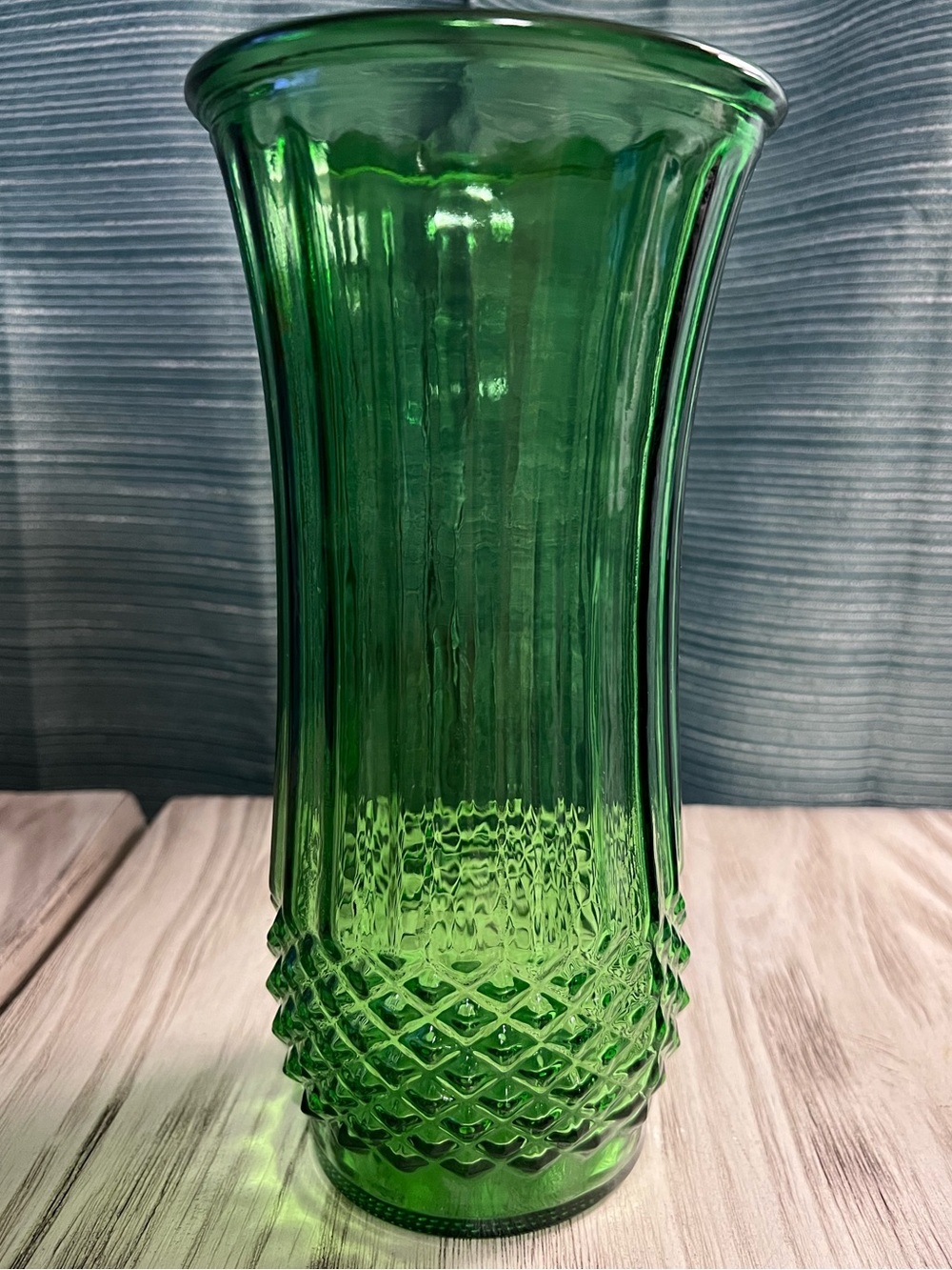 Vintage Hoosier Glass Emerald Green Vase 10” Pressed Glass Diamond Pattern